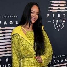 Schon so groß! Rihanna zeigt erstes Babybauch-Foto