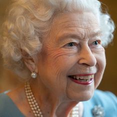 Elizabeth II veut mourir en reine : Stéphane Bern évoque le jubilé de platine de la Reine d'Angleterre