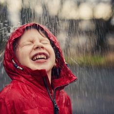 Sognare la pioggia: simbolo di fertilità, ricrescita, lacrime, speranze
