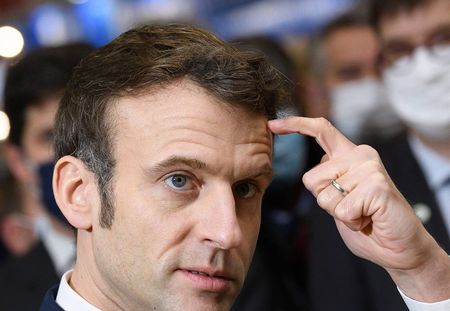 Emmanuel Macron : cet évènement sur lequel il va devoir faire une croix