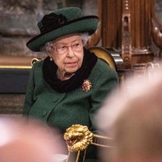 Pourquoi Elizabeth II est suivie par un médecin légiste ?
