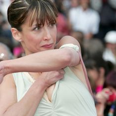 Cannes 2022 : Sophie Marceau, sein nu sur le tapis rouge