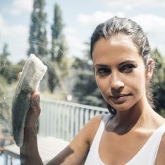 Ungeliebtes Fensterputzen: Ist ein Fenstersauger die Rettung?