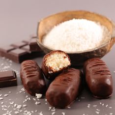 La recette simplissime des barres chocolatées façon Bounty avec seulement 3 ingrédients