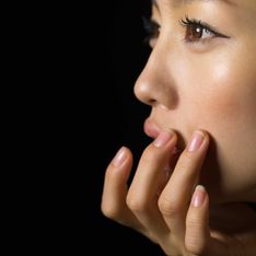 Beauty-Trend japanische Maniküre: 1. Hilfe bei kaputten Nägeln
