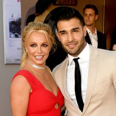 Britney Spears mariée : sa sublime robe de mariée fendue dévoilée