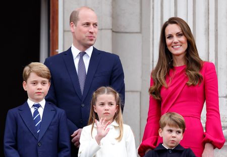 Le Prince William papa gaga : une tendre photo avec ses enfants partagée