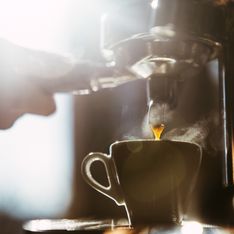 Soldes machines à café : les meilleures offres sur les modèles avec broyeur
