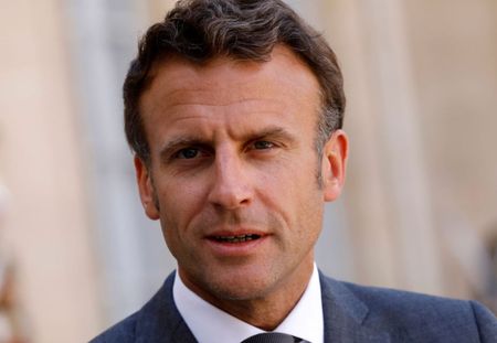 Emmanuel Macron violemment taclé par un député agacé : Il nous prend pour de la merde