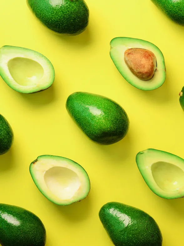 Avocados: Darum solltest du sie ins Wasser legen