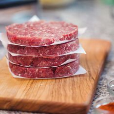 Remboursement : ces steaks hachés vendus par un grand distributeur sont rappelés