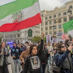 Le proteste in Iran, dalle attrici arrestate al mondo dello sport