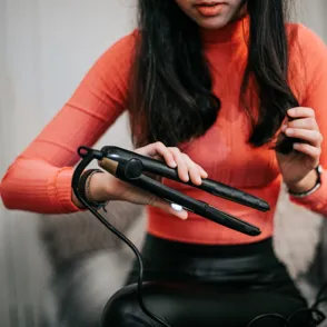 Top bewertet: Das Premium-Glätteisen von ghd jetzt im Angebot