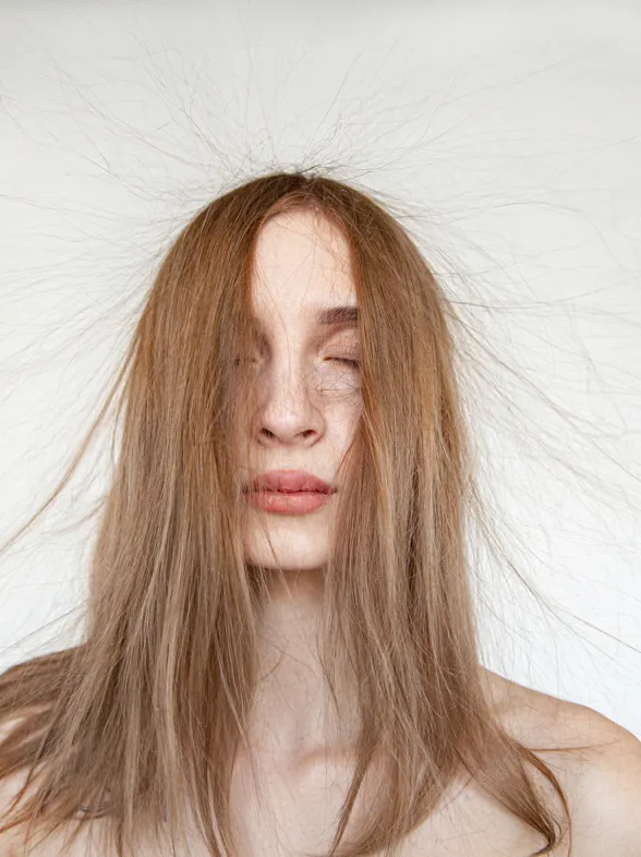 Beauty-Frage: Was hilft gegen elektrische Haare?