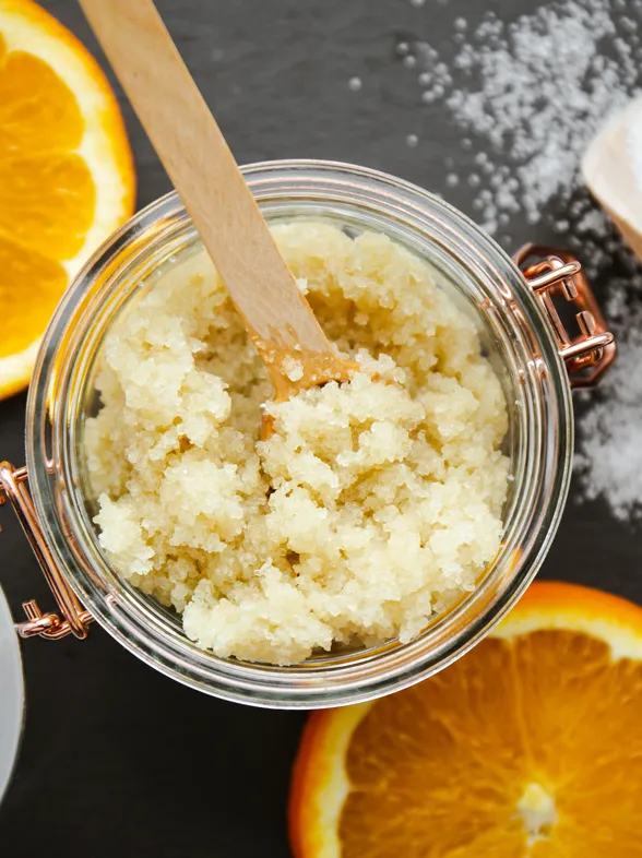 Körperpeeling selber machen: Geniales Rezept aus nur zwei Zutaten