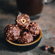 Vous allez impressionner tous vos invités à Noël avec des rochers façon Ferrero maison !