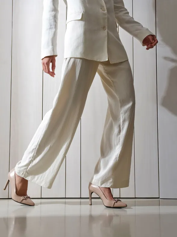 Del trabajo a ser la invitada perfecta: los zapatos de tacón favoritos de las mujeres
más elegantes
