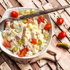 Voici LA meilleure recette de salade piémontaise selon Marmiton (et elle est notée 4,8/5 ) !