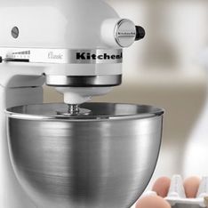 Soldes d’été 2023 : économisez 100 euros sur le robot pâtissier le plus apprécié de la marque KitchenAid !