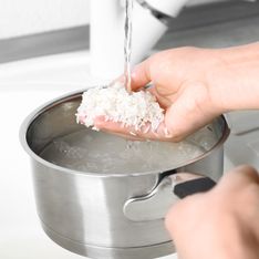 Laver le riz avant de le cuire ? la science a déjà tranché !