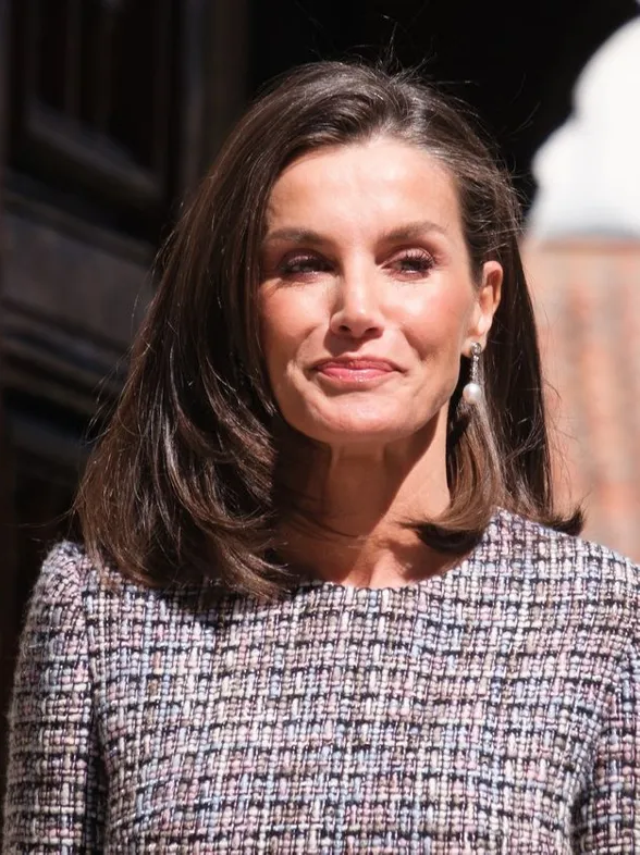 Las sandalias de verano favoritas de la reina Letizia son de estas firmas 'made in Spain'