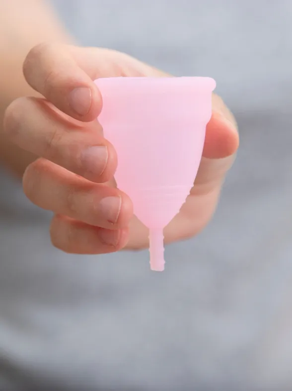 Razones por las que las copas menstruales son más beneficiosas para tu salud vaginal