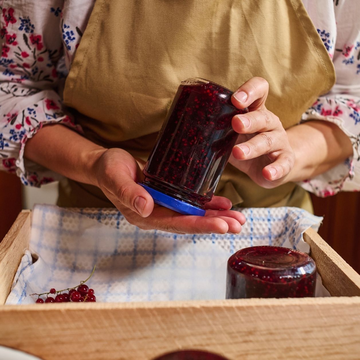 Cet article vous poussera à retourner systématiquement les pots de confiture quand vous les faites maison