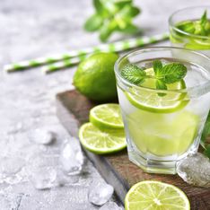 La limonada un clásico refresco que es perfecto para el verano, aquí te dejamos algunas variantes que puedes preparar