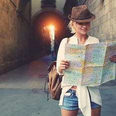 Viajar sola: el boom de los viajes en solitario como terapia y autoconocimiento