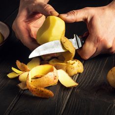 Cette astuce testée et approuvée permet d'éplucher les pommes de terre sans effort