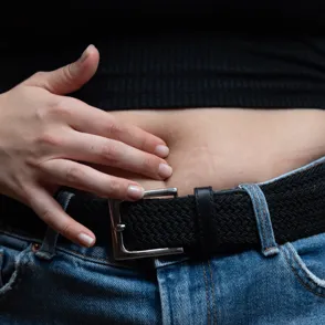SIBO: el misterioso síndrome digestivo que afecta mayormente a mujeres y su relación con la hinchazón abdominal
