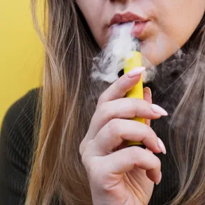 La EVALI: una amenaza silenciosa ligada a los cigarrillos electrónicos
