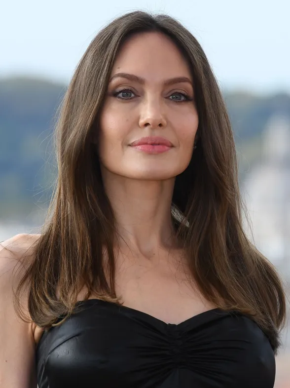 Angelina Jolie y su viaje de sanación tras su divorcio de Brad Pitt: "Mis hijos me salvaron"