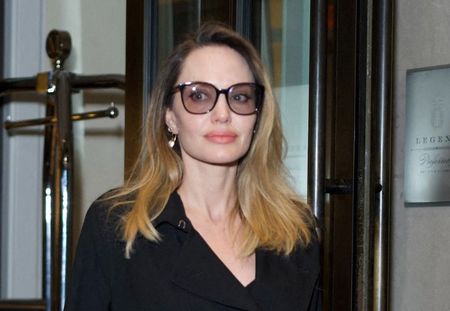 Angelina Jolie porte les lunettes de soleil qui subliment tous les visages