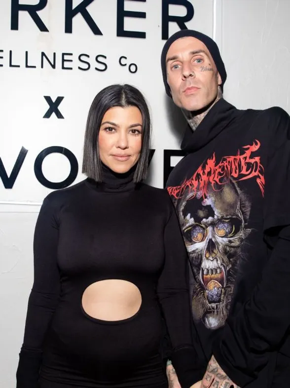 Los detalles del nombre del nuevo bebé de Kourtney Kardashian y Travis Barker al descubierto