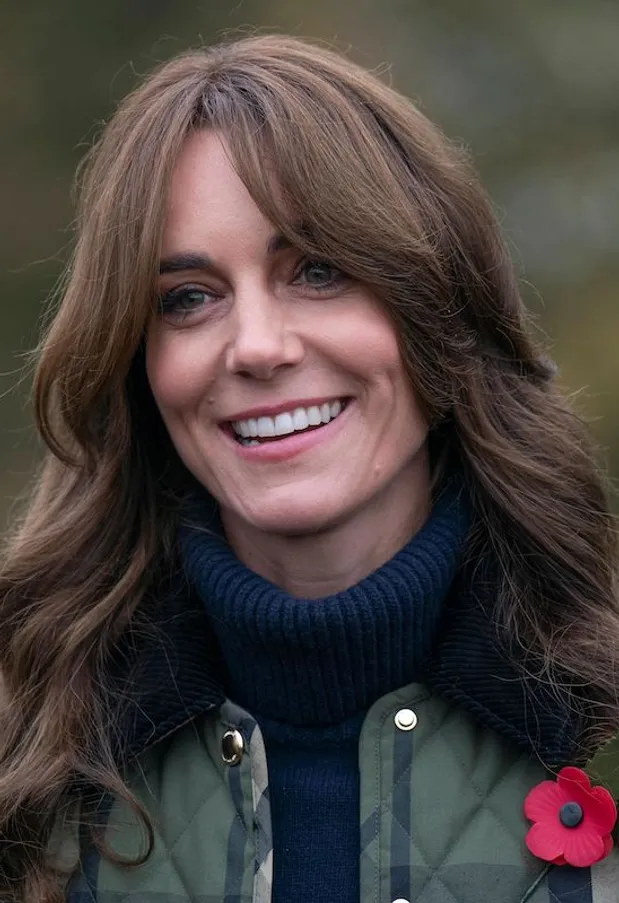 Kate Middleton en Escocia: Apoyo a comunidades rurales con su llamativa chaqueta de Burberry