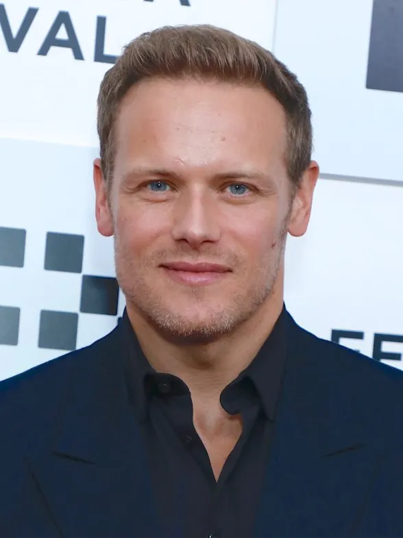 Sam Heughan, protagonista de Outlander, regresa en 'La Pareja de al Lado' para seducirte en Movistar Plus+