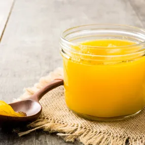 Ghee: Más allá de la moda, la verdad sobre sus beneficios ¿Estás comprando el correcto?