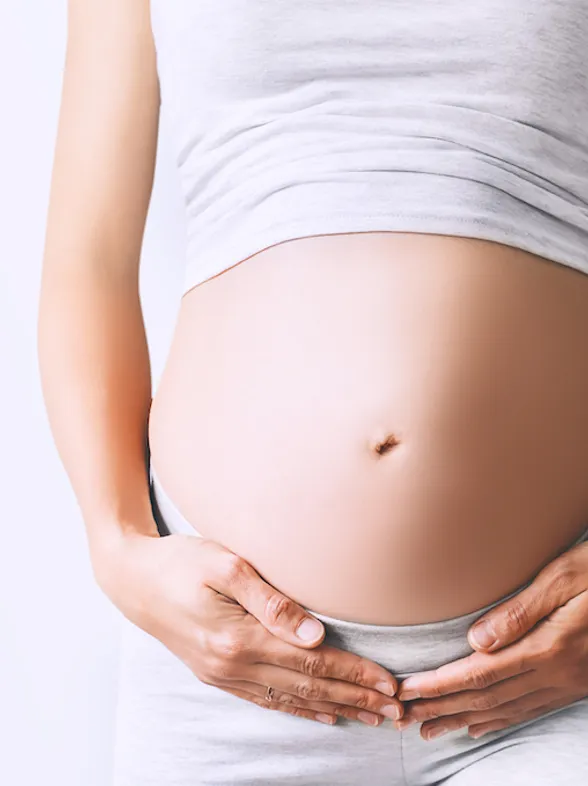 ¿Qué revela la bajada de barriga en el embarazo sobre el inminente parto?