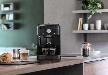 La machine à café De'Longhi Magnifica S est à un prix imbattable chez ce  marchand connu - Le Parisien
