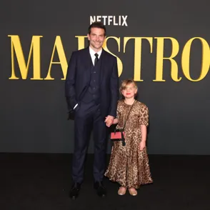La hija de Bradley Cooper e Irina Shayk, Lea de 6 años, causa sensación en la alfombra roja