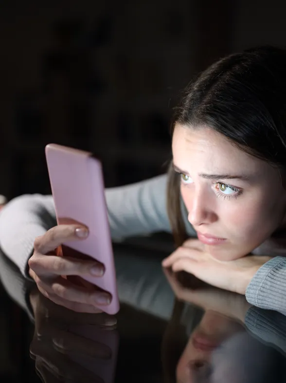 Acoso sexual en Instagram: un tercio de las adolescentes han recibido mensajes obscenos o amenazas en el último mes
