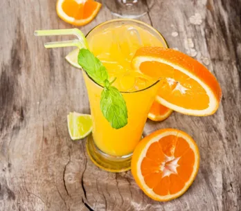 Jus de citron : 6 bonnes raisons d'en boire un tous les matins + une recette