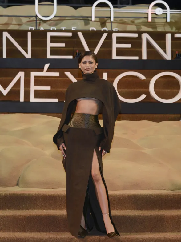 Zendaya conquista México con un look futurista de Bottega Veneta en la premiere de Dune 2