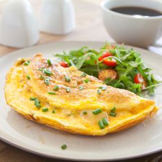 Omelette : ce geste indispensable pour qu'elle soit bien moelleuse et épaisse