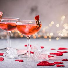Saint-Valentin : on a trouvé le cocktail le plus romantique pour un dîner en amoureux