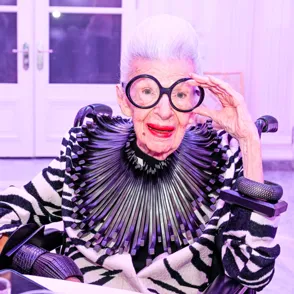 Iris Apfel: Adiós a la reina del color que revolucionó la moda a los 102 años