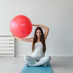 5 ejercicios de pilates para embarazadas que puedes hacer en casa