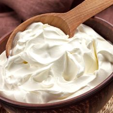 Remplacez la crème fraîche par cet ingrédient pour une alternative plus légère dans vos recettes