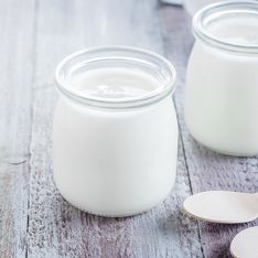 Ajouter ces 2 ingrédients à votre yaourt est la meilleure chose à faire selon ce gastro-entérologue
